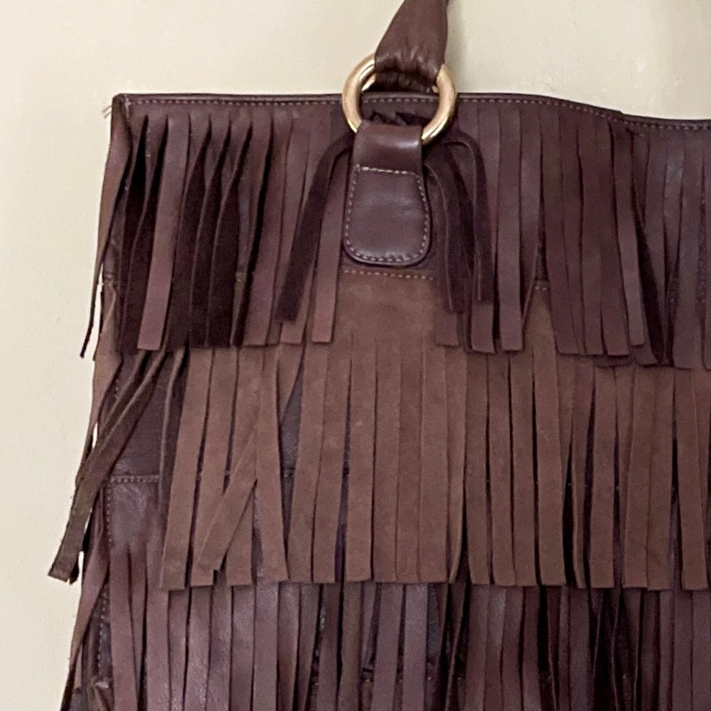 Novella Royale | Fringed Two-Tone Leather Bag ♥ Like new! - Picture 6 of 9